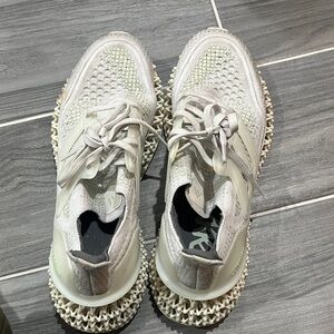 Adidas ultraboost Ultra4d Glow in the Dark.